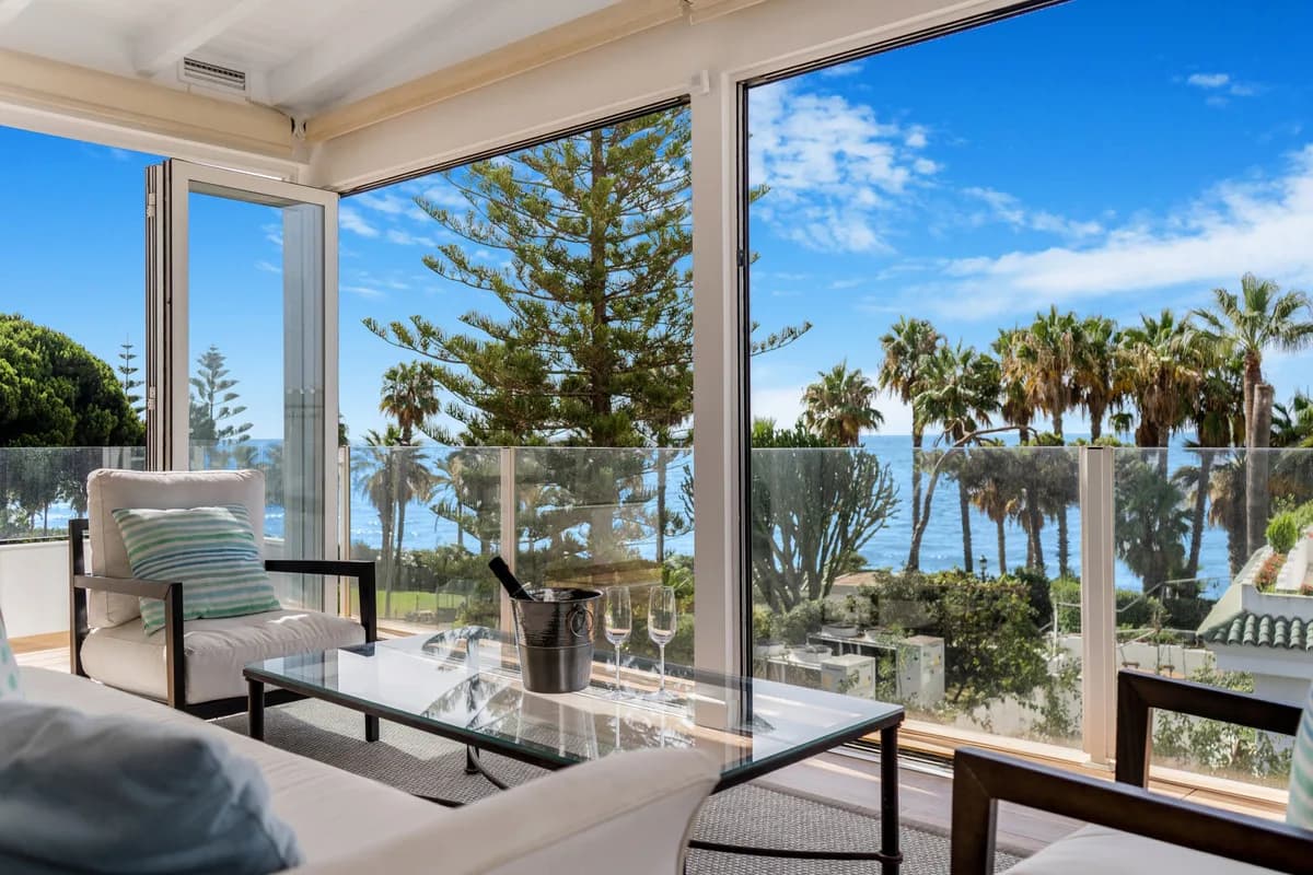 4 Bedroom Townhouse for Sale in The Golden Mile, Málaga