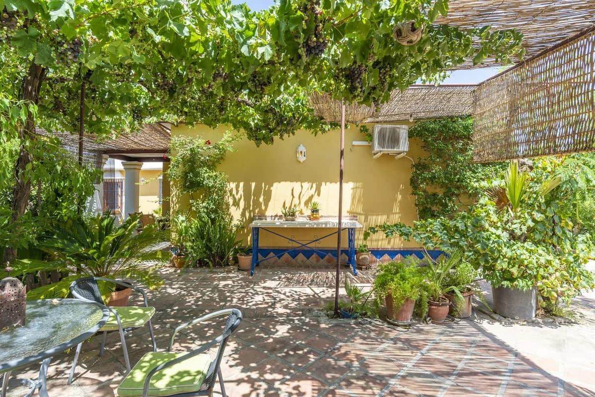 4 Bedroom Finca - Cortijo for Sale in Coín, Málaga - Image 4