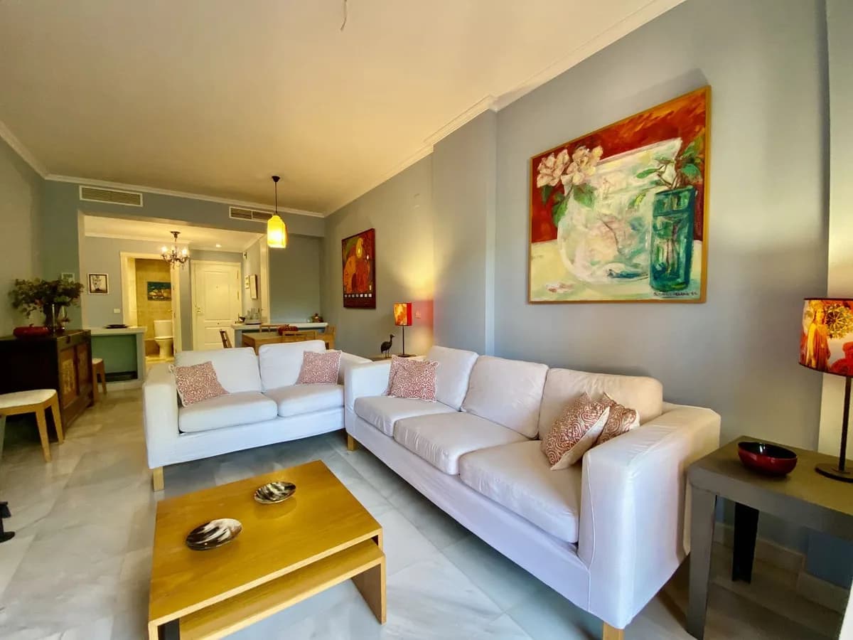 3 Bedroom Ground Floor Apartment for Sale in Hacienda del Sol, Málaga - Image 2