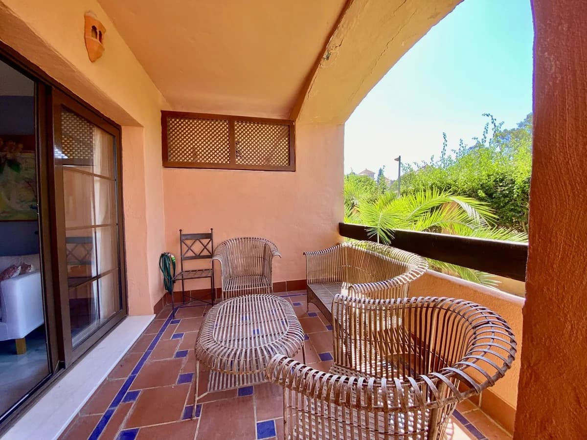3 Bedroom Ground Floor Apartment for Sale in Hacienda del Sol, Málaga - Image 9