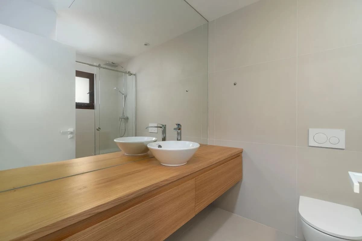 2 Bedroom Ground Floor Apartment for Sale in Fuengirola, Málaga - Image 8