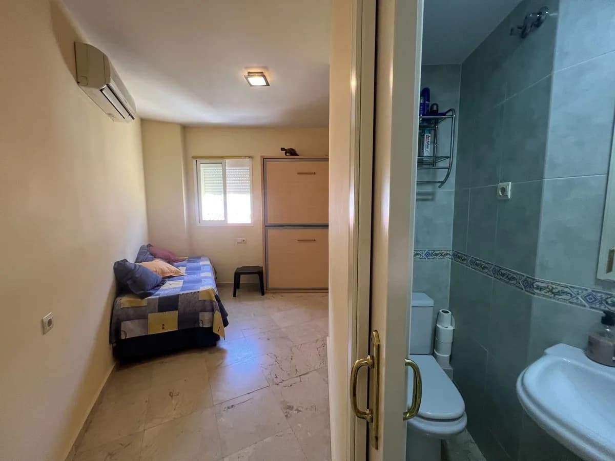 3 Bedroom Penthouse Duplex for Sale in Torremolinos, Málaga - Image 7