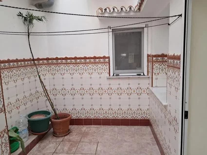 5 Bedroom Ground Floor Apartment for Sale in Alhaurín de la Torre, Málaga - Image 6