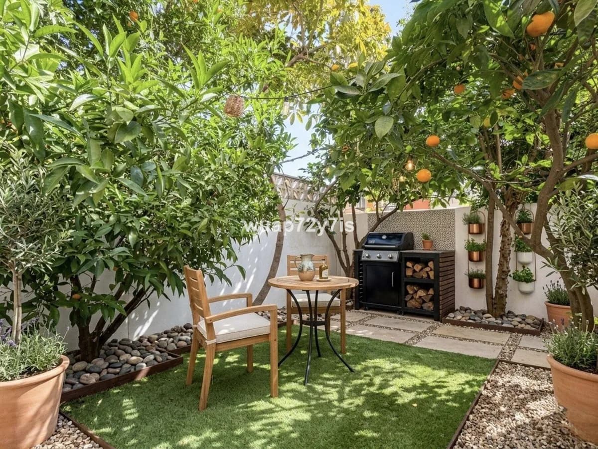4 Bedroom Townhouse for Sale in San Pedro de Alcántara, Málaga