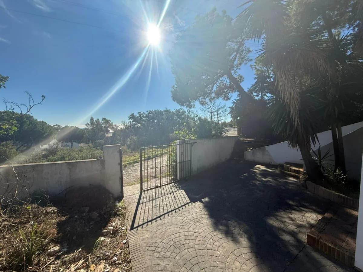 3 Bedroom Detached Villa for Sale in Estepona, Málaga - Image 8