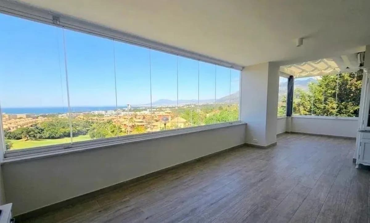 3 Bedroom Townhouse for Sale in Santa Clara, Málaga - Image 3