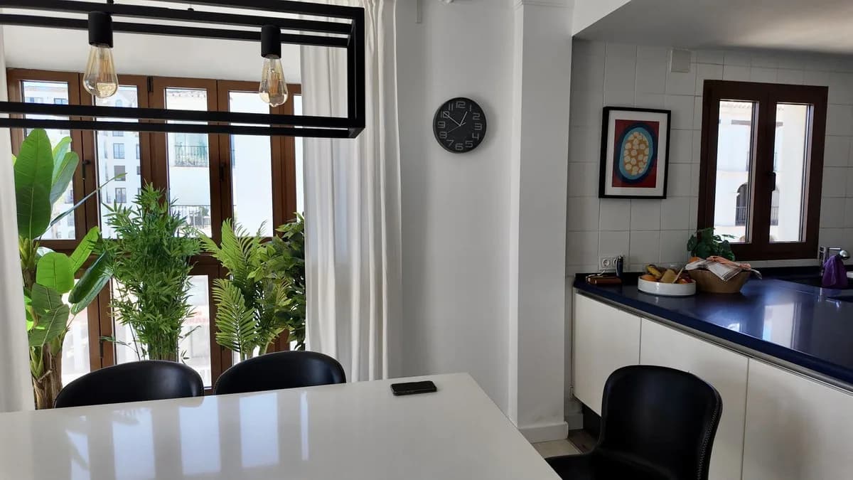 4 Bedroom Penthouse Duplex for Sale in La Duquesa, Málaga - Image 6