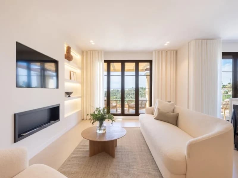 3 Bedroom Penthouse for Sale in Benahavís, Málaga