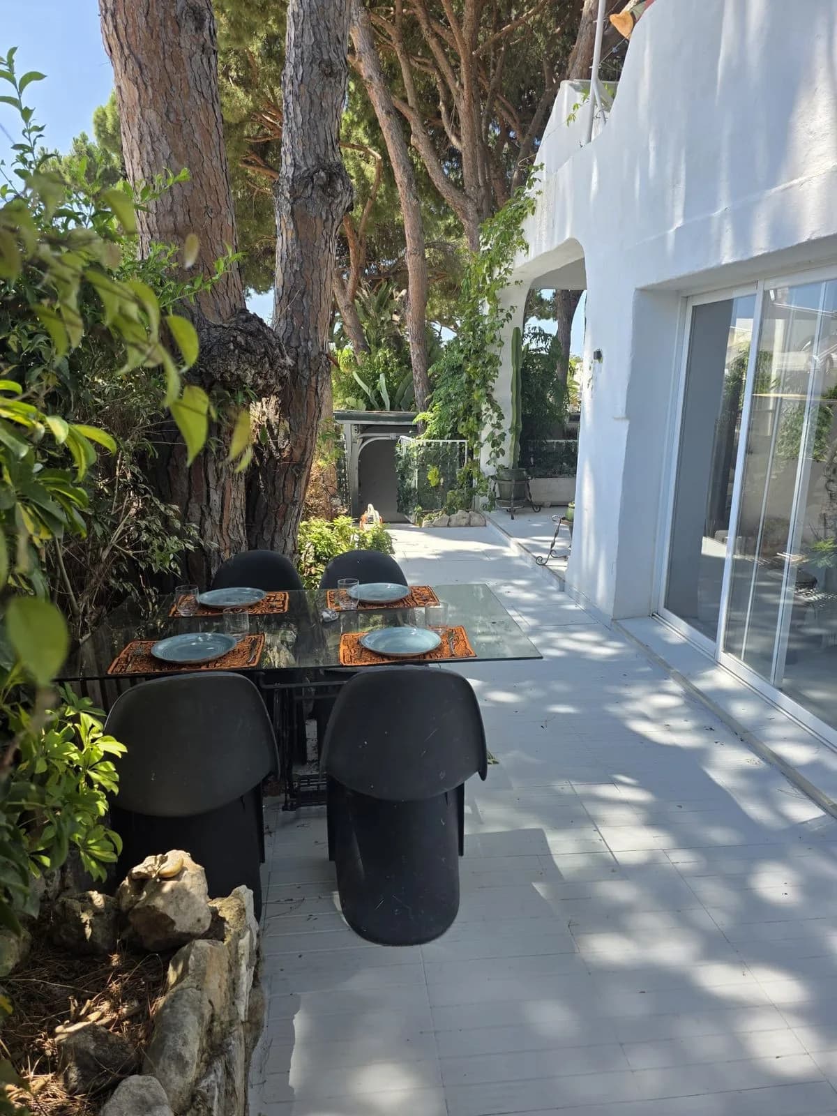 3 Bedroom Bungalow for Sale in Hacienda Las Chapas, Málaga - Image 2