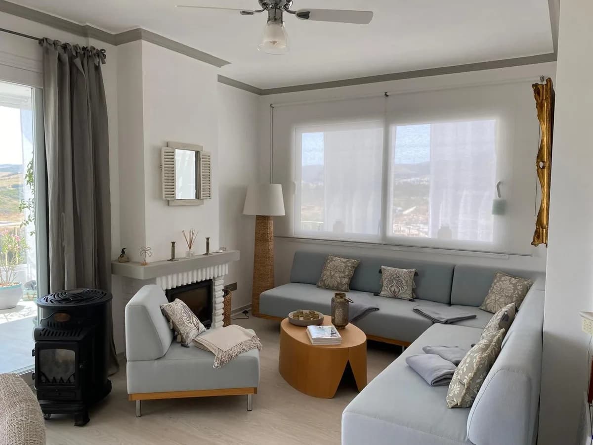 2 Bedroom Penthouse Duplex for Sale in Estepona, Málaga - Image 7