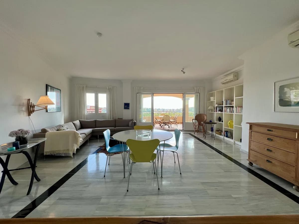 2 Bedroom Ground Floor Apartment for Sale in La Cala Hills, Málaga - Image 3