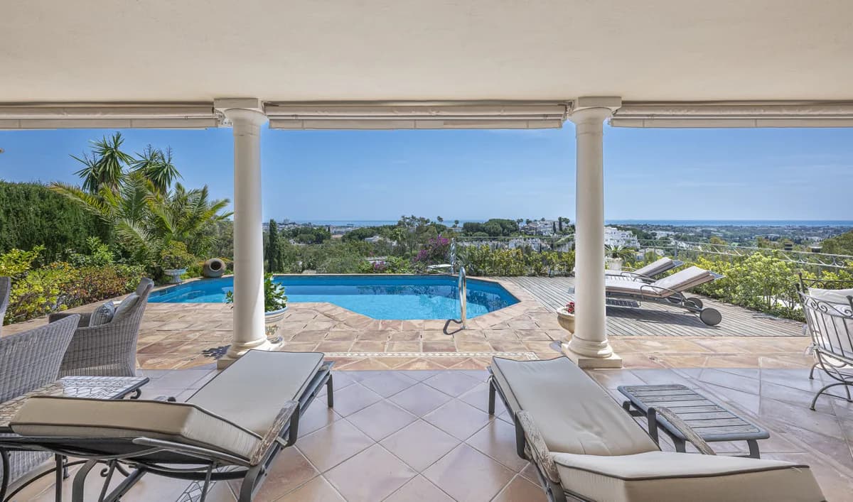 6 Bedroom Detached Villa for Sale in Benahavís, Málaga - Image 5