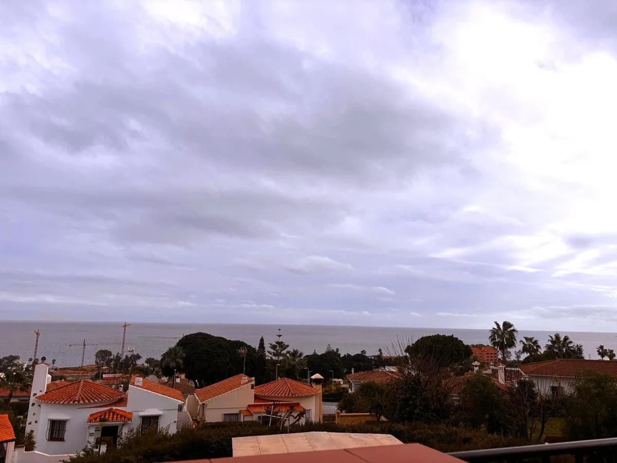 1 Bedroom Top Floor Apartment for Sale in Manilva, Málaga - Image 7