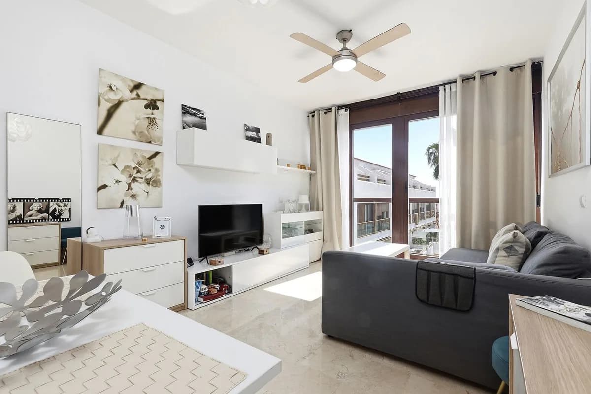 1 Bedroom Penthouse Duplex for Sale in Mijas Golf, Málaga - Image 7