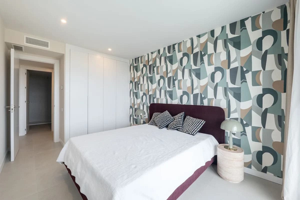2 Bedroom Duplex for Sale in Selwo, Málaga - Image 5