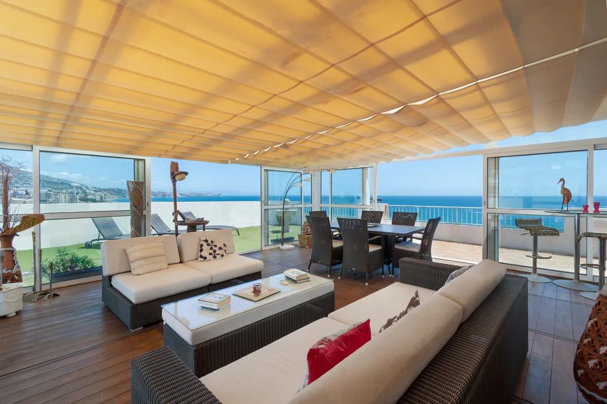 2 Bedroom Penthouse for Sale in Fuengirola, Málaga - Image 7