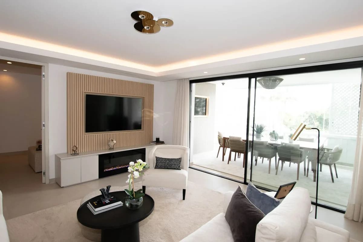 3 Bedroom Middle Floor Apartment for Sale in Puerto Banús, Málaga