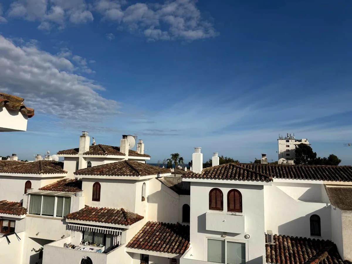 3 Bedroom Townhouse for Sale in New Golden Mile, Málaga - Image 9