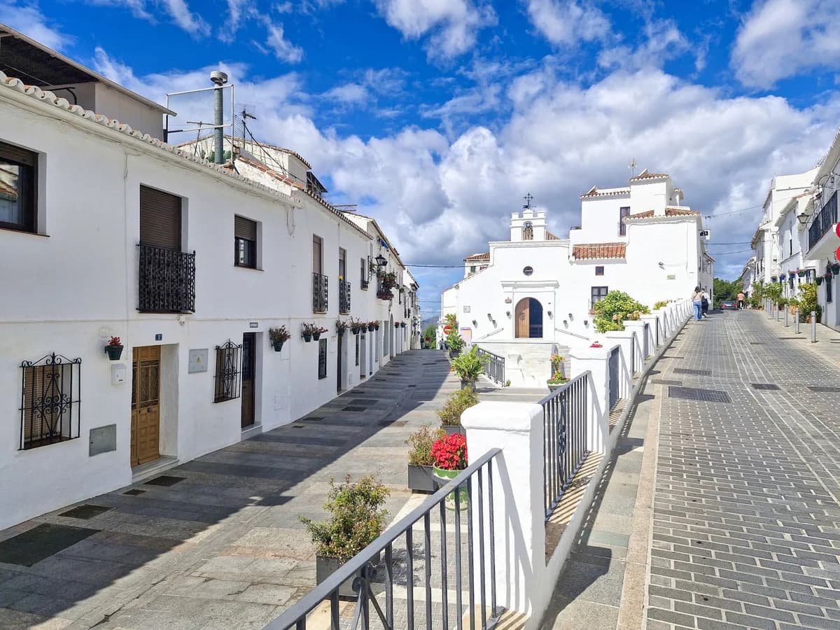 2 Bedroom Townhouse for Sale in Mijas, Málaga