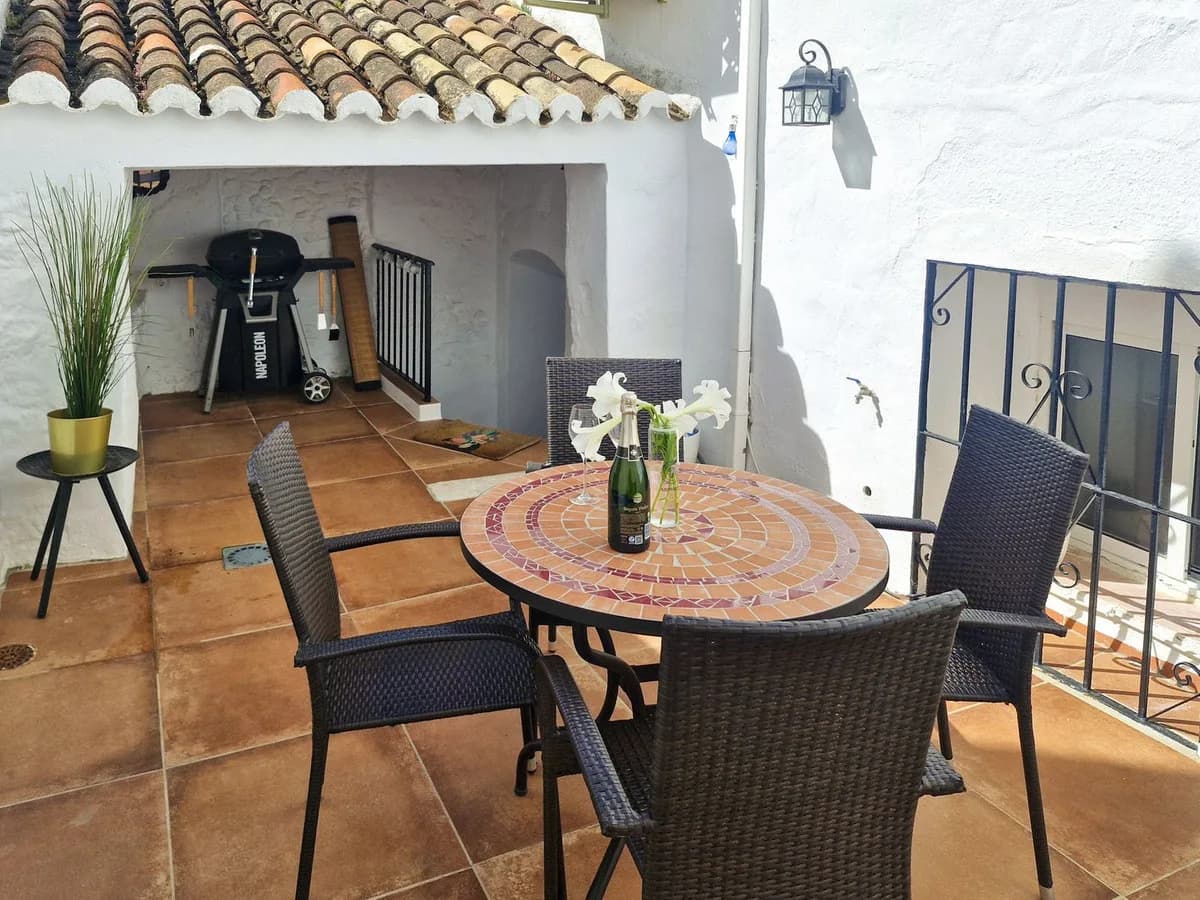 2 Bedroom Townhouse for Sale in Mijas, Málaga - Image 4