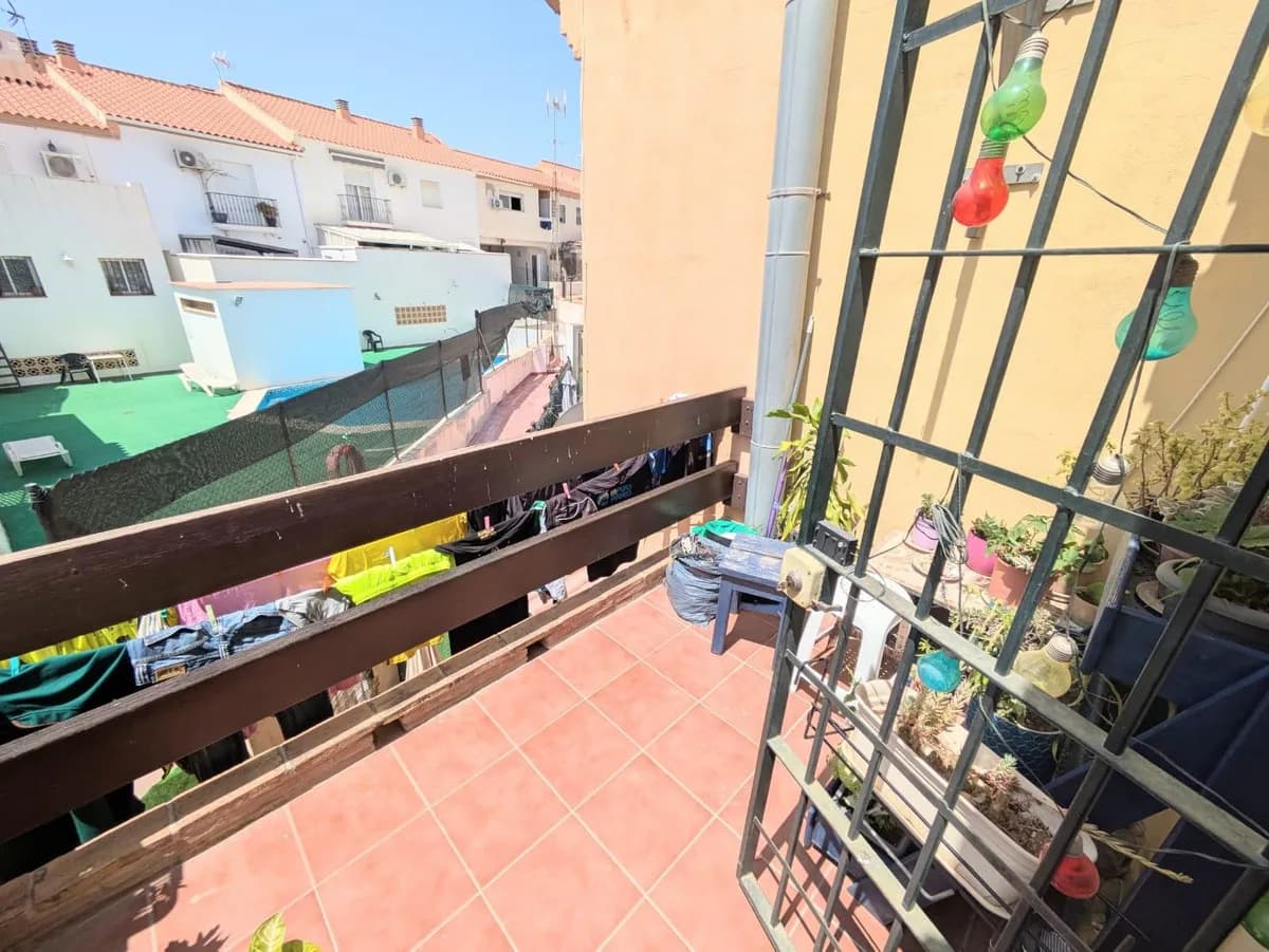 3 Bedroom Townhouse for Sale in Torremolinos, Málaga - Image 3