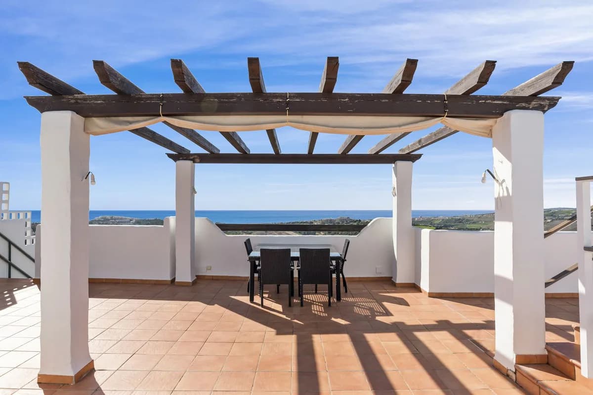 3 Bedroom Penthouse Duplex for Sale in Doña Julia, Málaga - Image 7