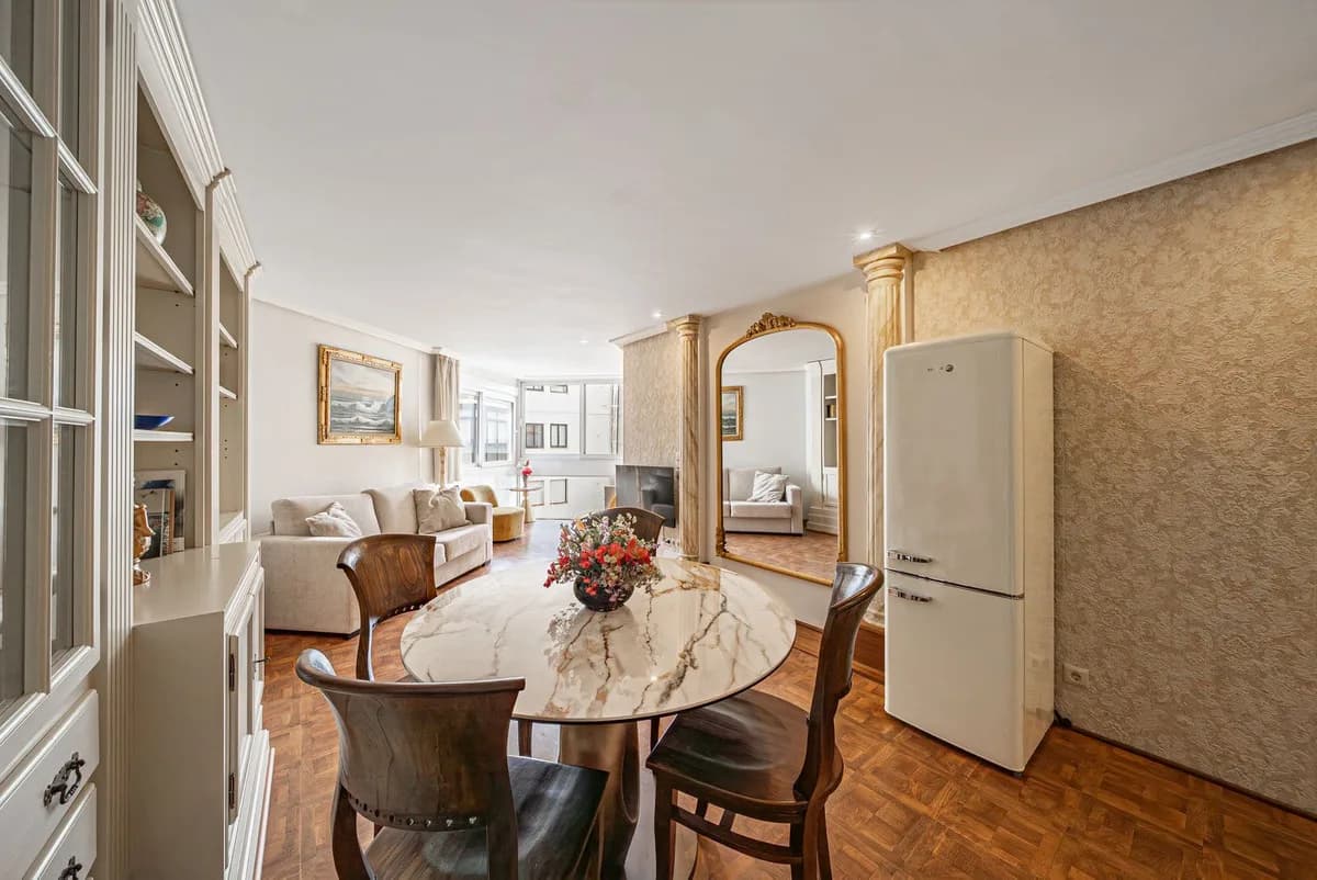 1 Bedroom Middle Floor Apartment for Sale in Marbella, Málaga - Image 7