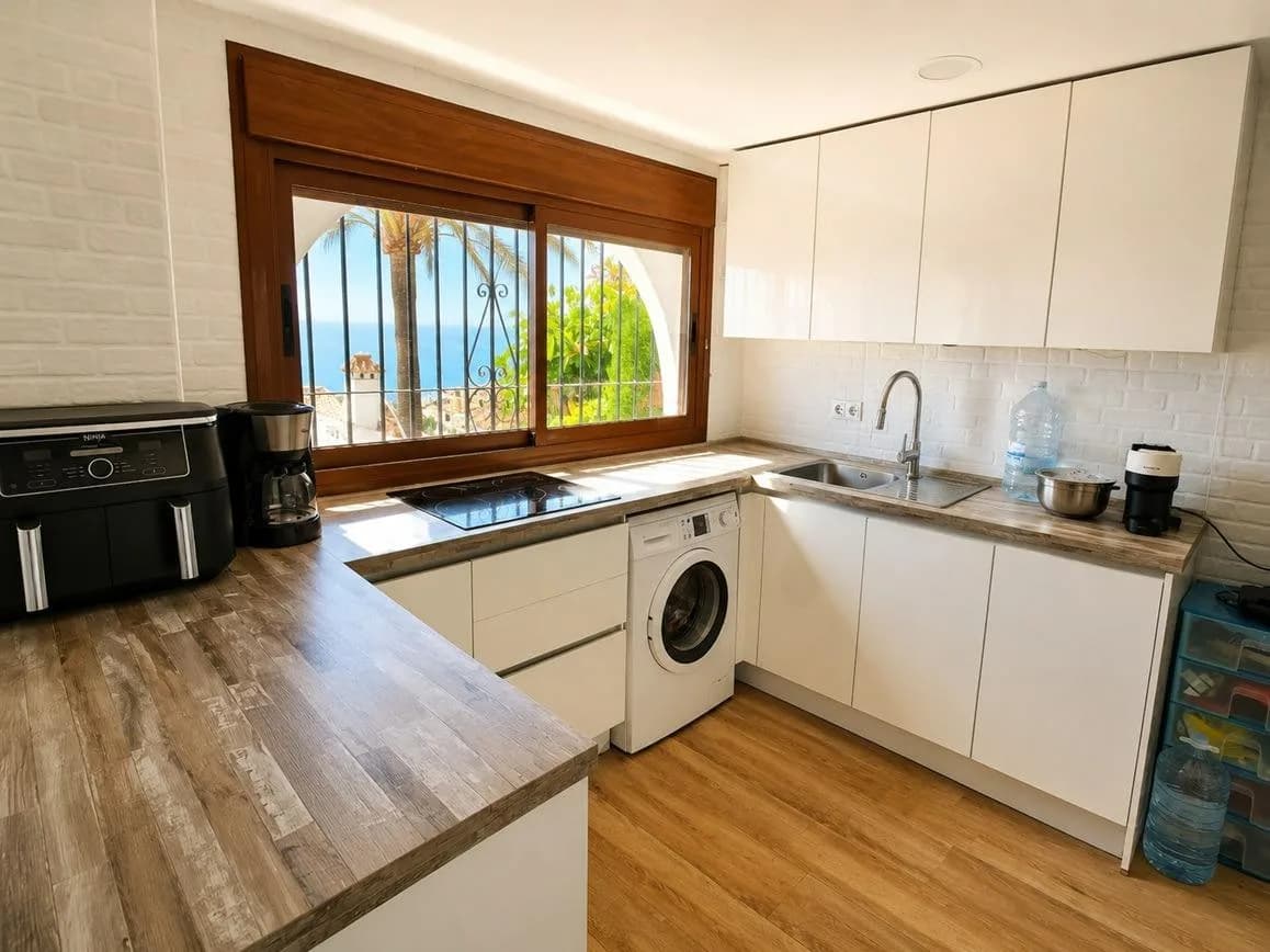 4 Bedroom Ground Floor Apartment for Sale in Riviera del Sol, Málaga - Image 7