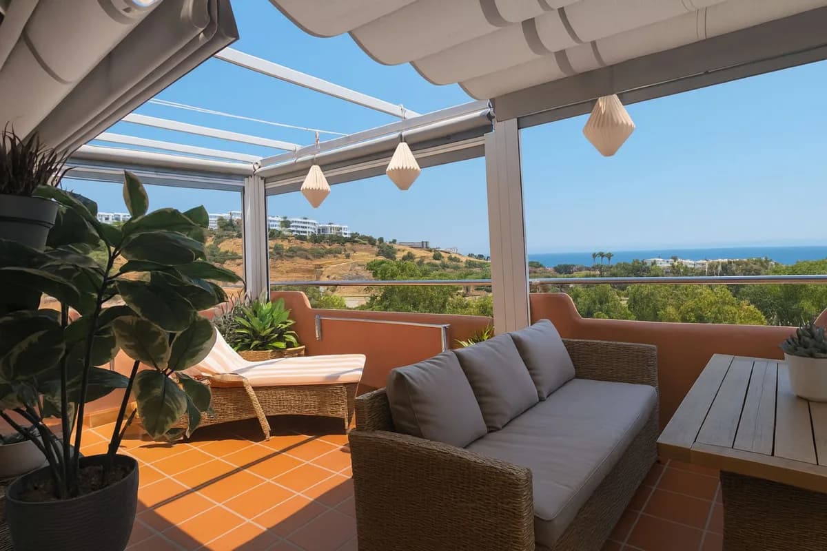 2 Bedroom Ground Floor Apartment for Sale in Casares, Málaga - Image 5