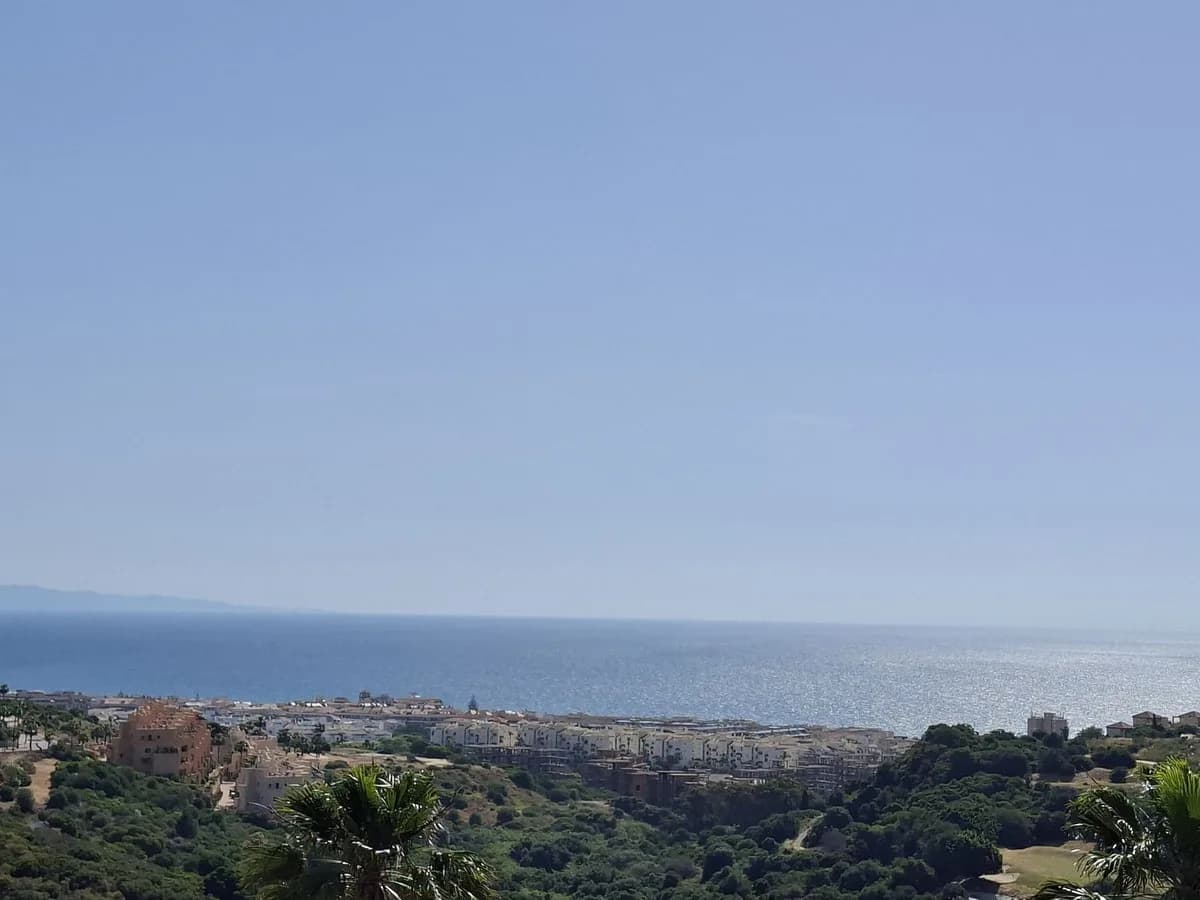 3 Bedroom Townhouse for Sale in La Duquesa, Málaga - Image 9