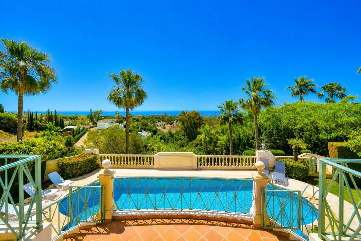 6 Bedroom Detached Villa for Sale in Hacienda Las Chapas, Málaga - Image 9