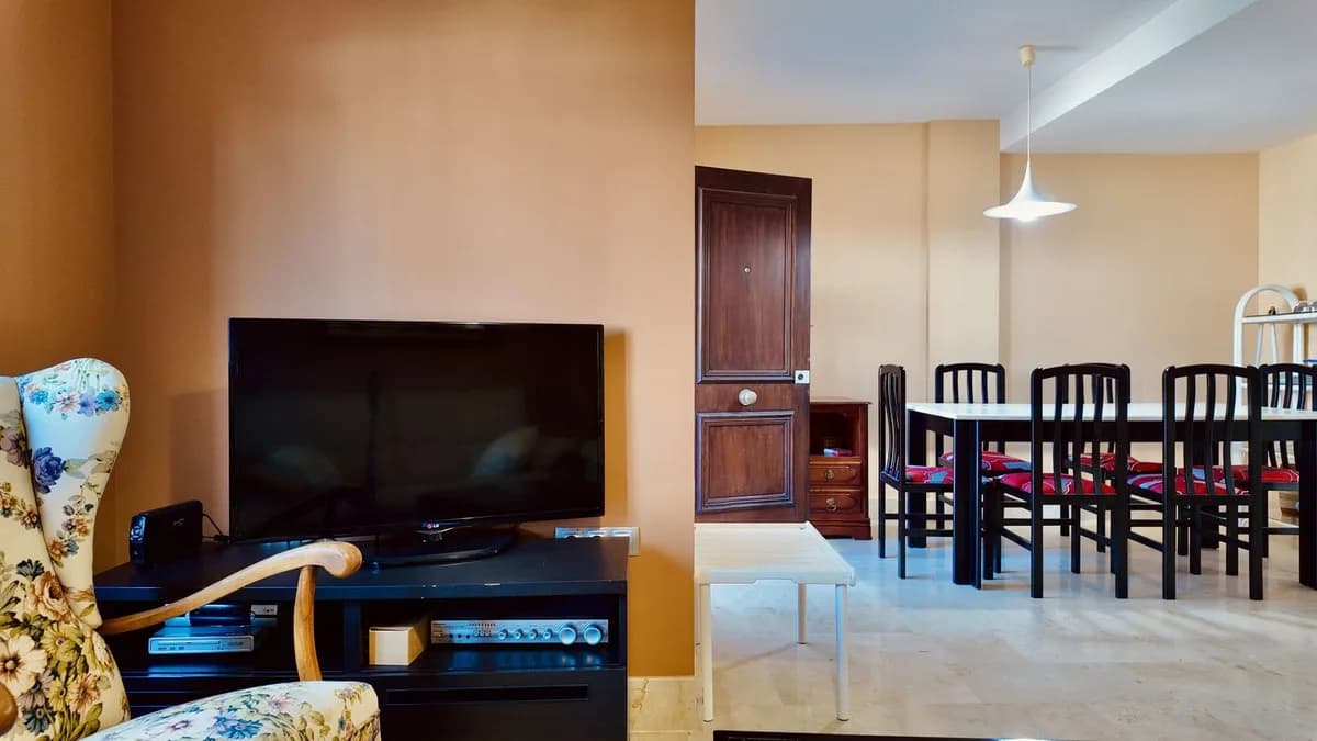 5 Bedroom Townhouse for Sale in Torremolinos, Málaga - Image 5