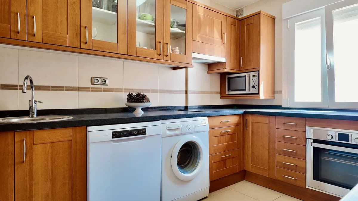 5 Bedroom Townhouse for Sale in Torremolinos, Málaga - Image 8