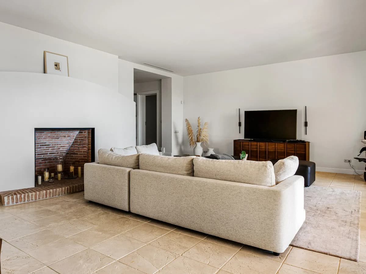 5 Bedroom Detached Villa for Sale in La Zagaleta, Málaga - Image 9