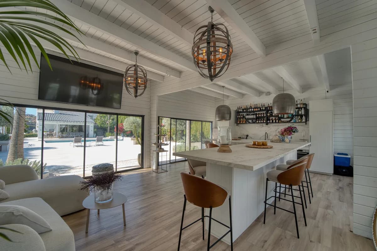 5 Bedroom Detached Villa for Sale in Benahavís, Málaga - Image 6