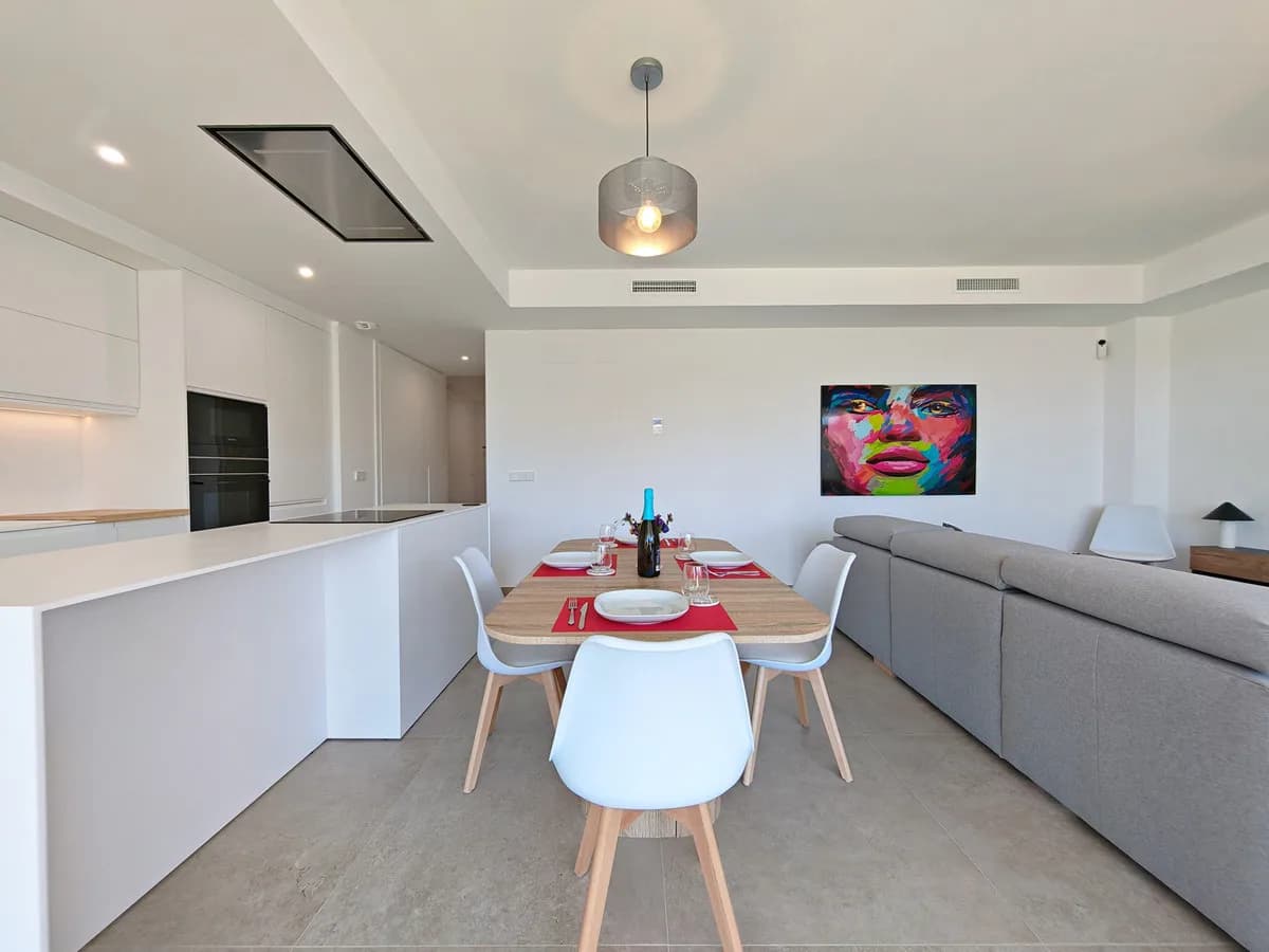 2 Bedroom Ground Floor Apartment for Sale in Cancelada, Málaga - Image 5