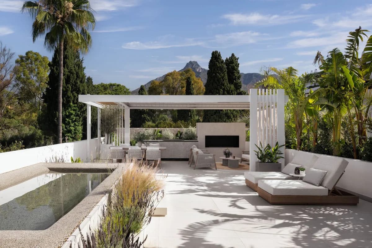 4 Bedroom Penthouse for Sale in The Golden Mile, Málaga