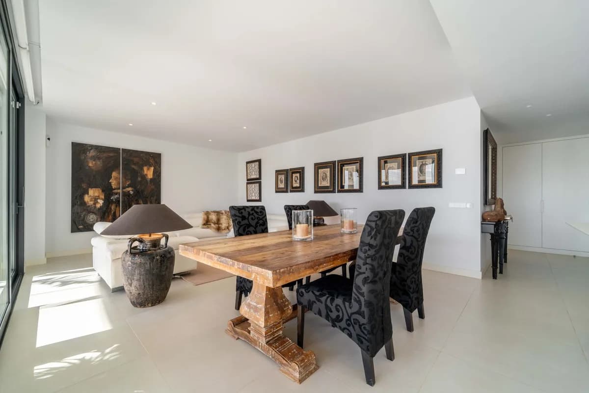 2 Bedroom Ground Floor Apartment for Sale in Fuengirola, Málaga - Image 8