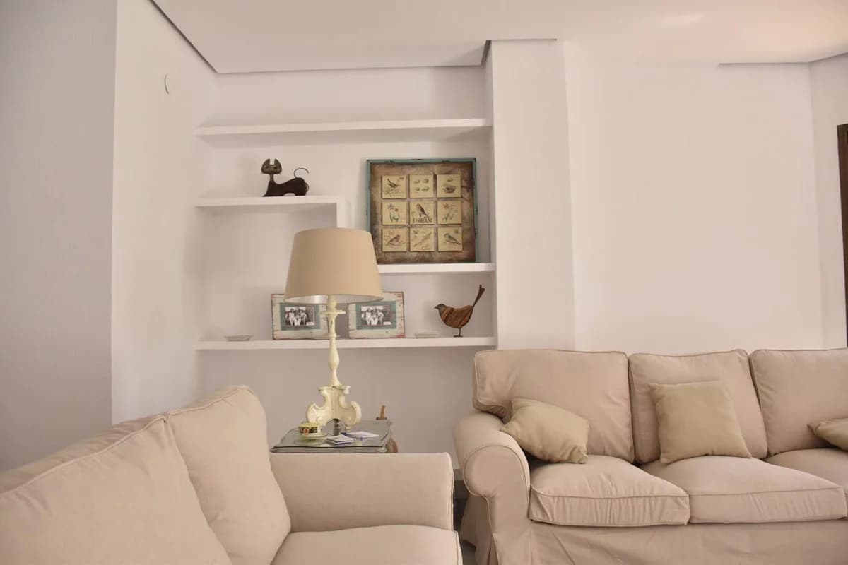 3 Bedroom Ground Floor Apartment for Sale in Elviria, Málaga
