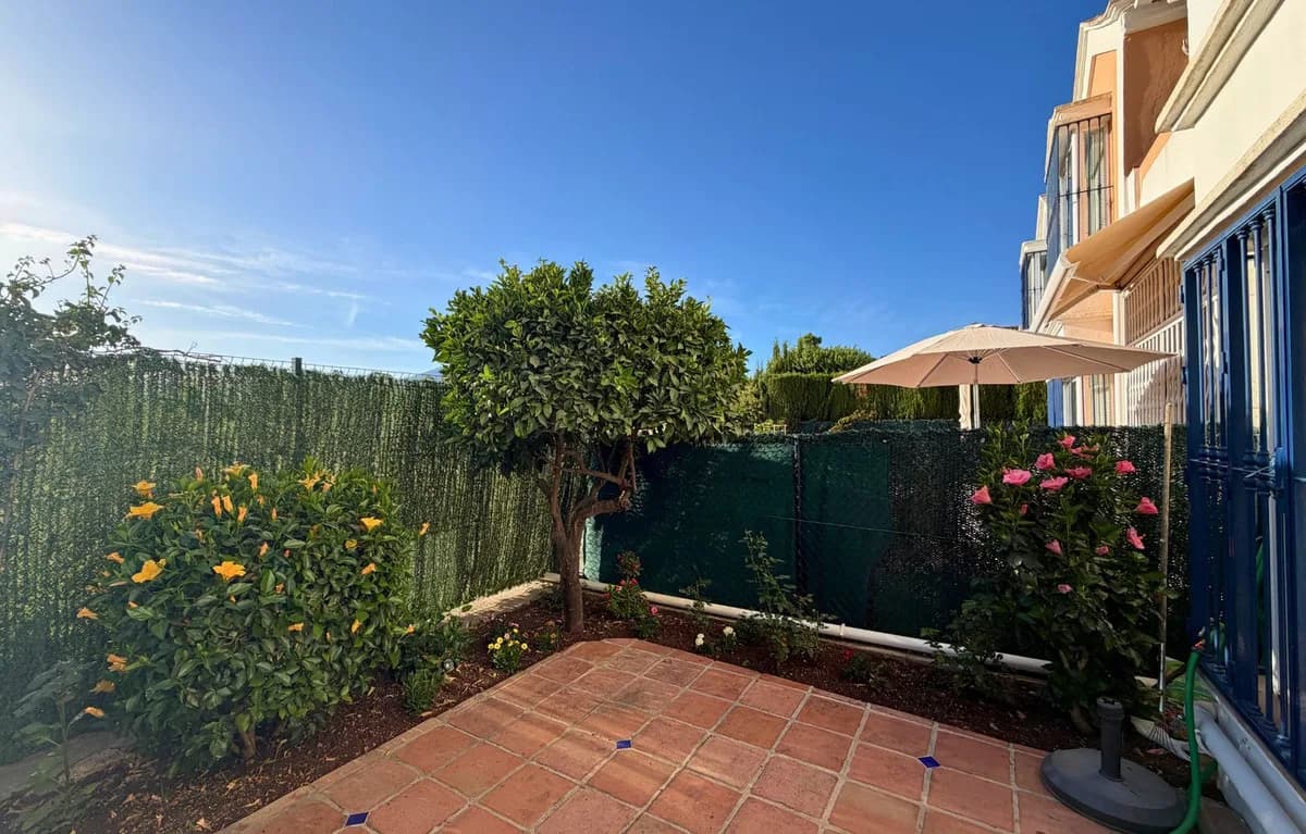 3 Bedroom Townhouse for Sale in Nueva Andalucía, Málaga - Image 2