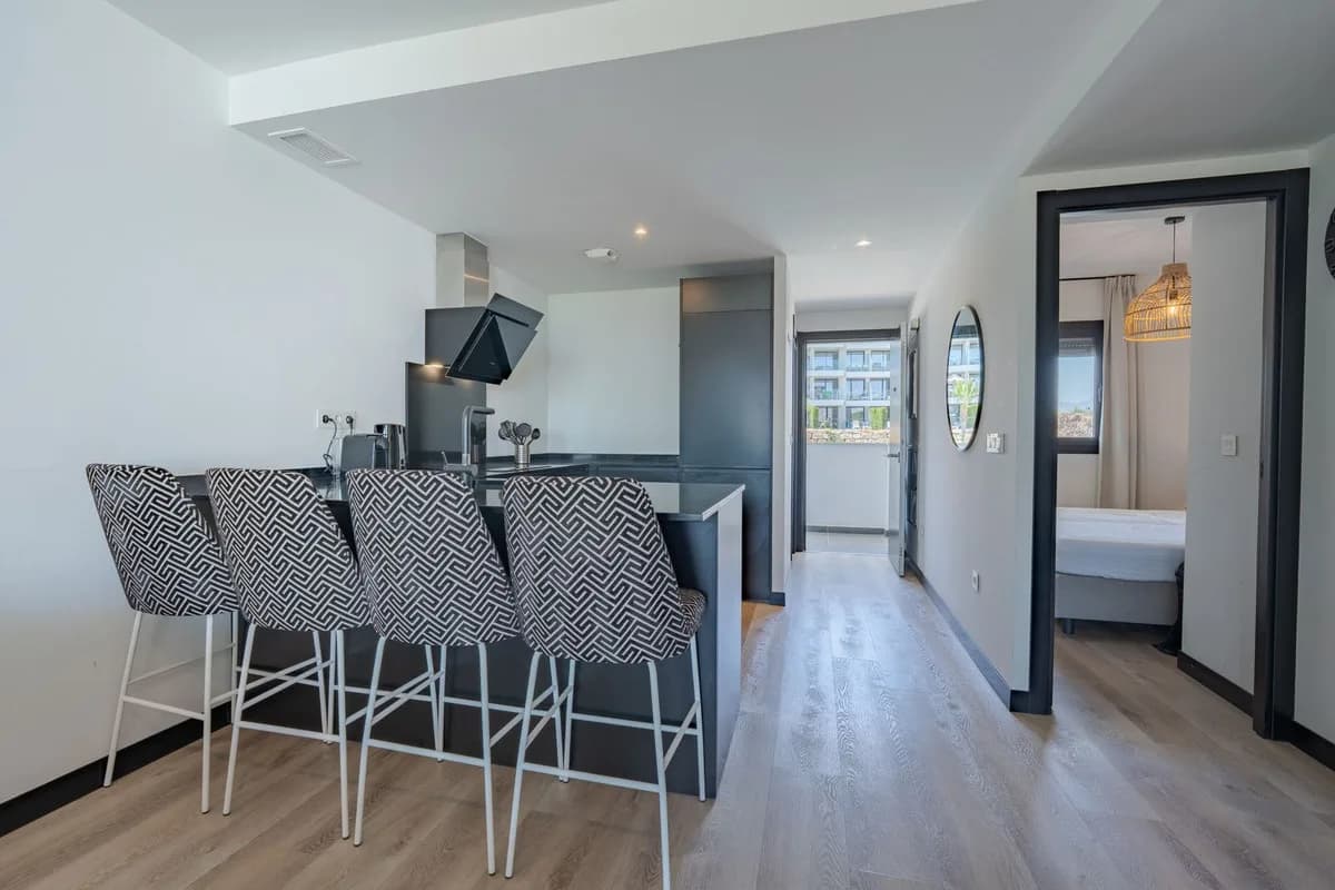 2 Bedroom Middle Floor Apartment for Sale in Mijas, Málaga - Image 3