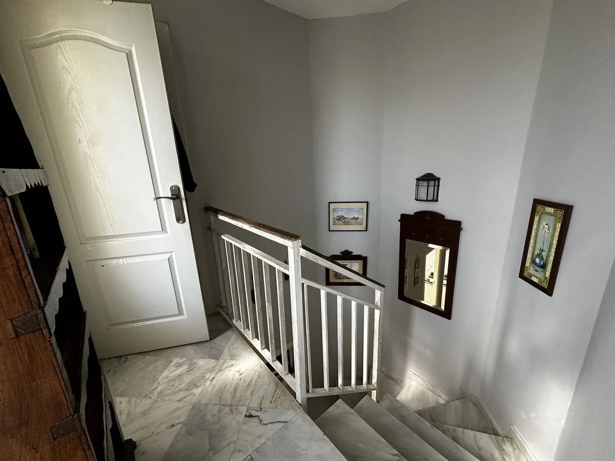 3 Bedroom Townhouse for Sale in Nagüeles, Málaga - Image 7