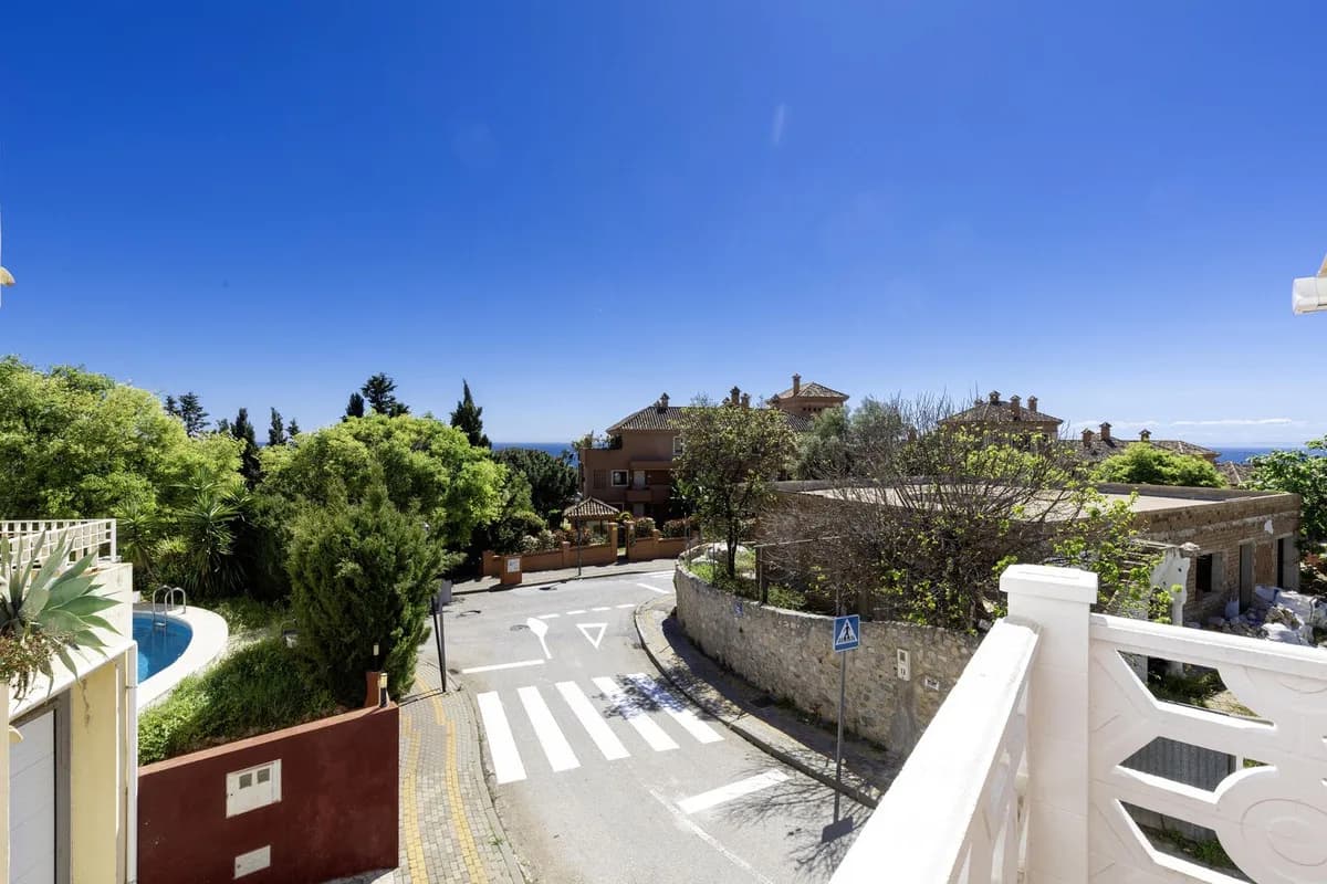 3 Bedroom Detached Villa for Sale in Marbella, Málaga - Image 8
