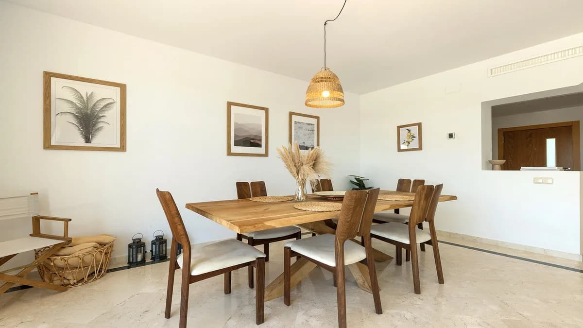 3 Bedroom Penthouse for Sale in Casares, Málaga - Image 7