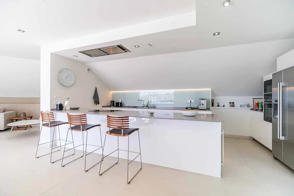 3 Bedroom Penthouse for Sale in Fuengirola, Málaga - Image 9