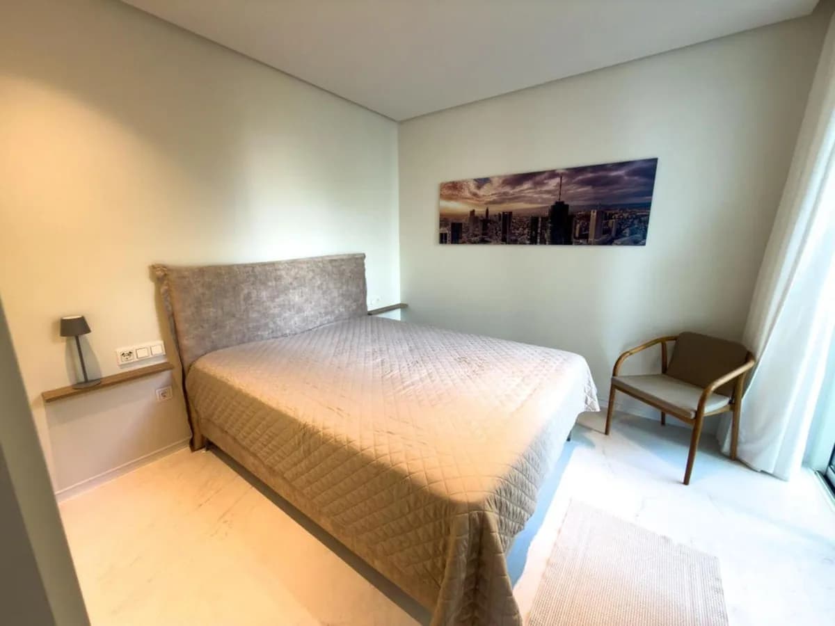 3 Bedroom Ground Floor Apartment for Sale in Marbella, Málaga - Image 9