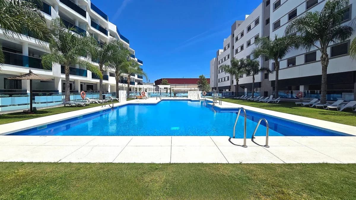 3 Bedroom Penthouse for Sale in Fuengirola, Málaga