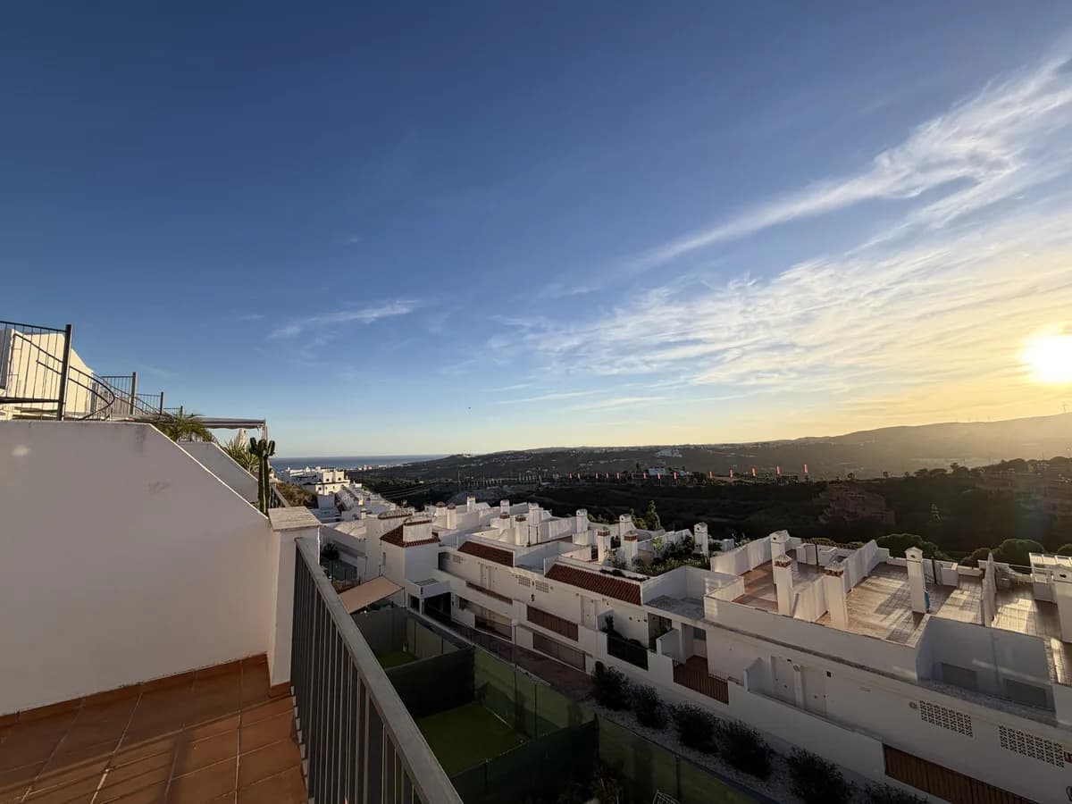 2 Bedroom Penthouse for Sale in Doña Julia, Málaga