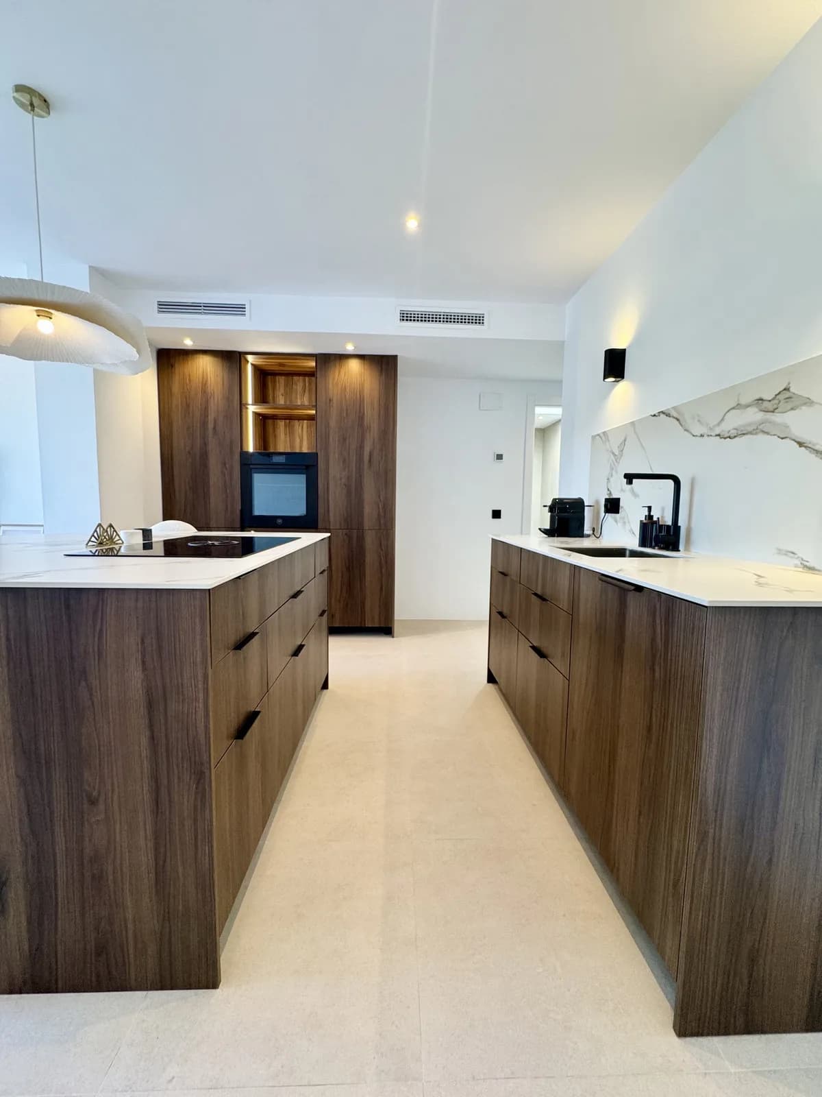 3 Bedroom Penthouse for Sale in La Quinta, Málaga - Image 2