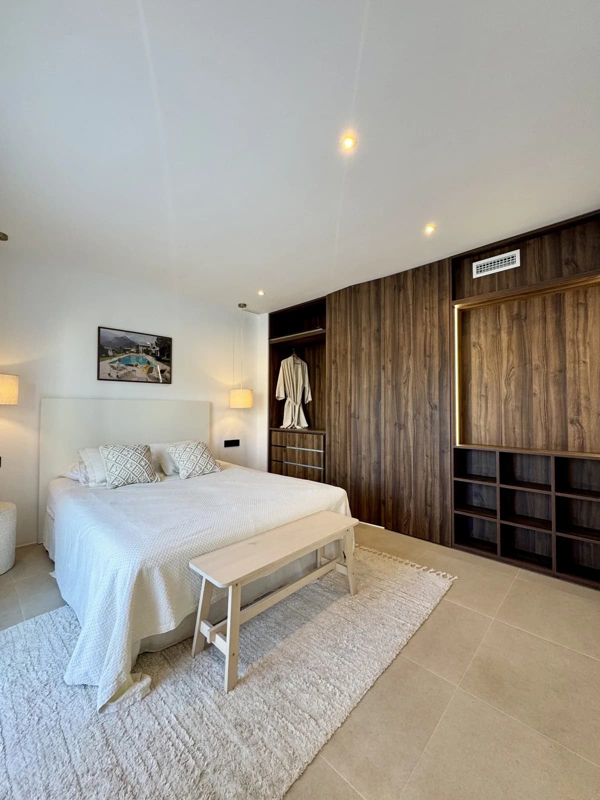 3 Bedroom Penthouse for Sale in La Quinta, Málaga - Image 8